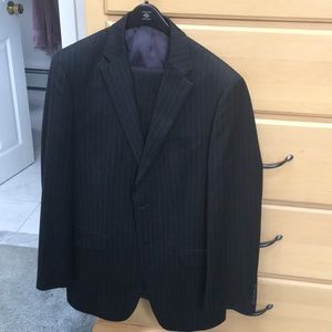 Men’s suit.
